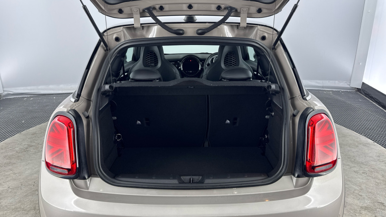 MINI Hatchback 1.5 Cooper Sport 3dr Petrol Hatchback